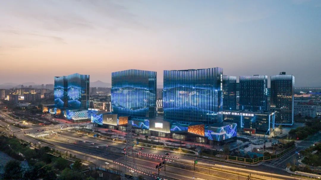 Illuminating 780,000 Square Meters! Hangzhou Future Sci-Tech City Basks in the Glorious Night